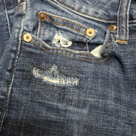 AE next level stretch jeans size 30x32. Guc, Super stretchy. Has patch details - Picture 10 of 13